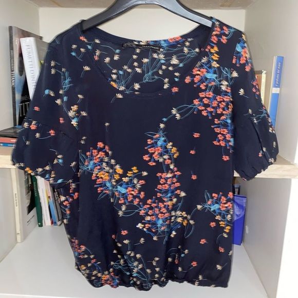Zara Navy Floral Puff Sleeve Elastic Waist Blouse Top Size Medium - Picture 2 of 10